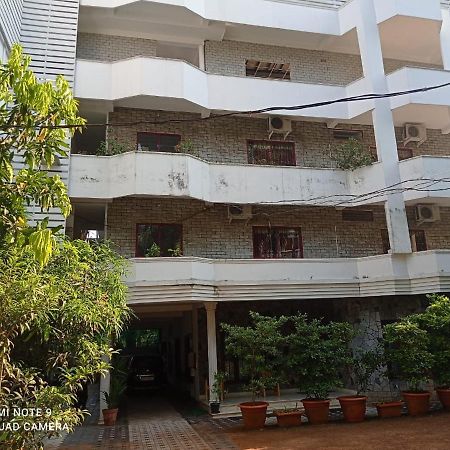 Heaven Gardens Hotell Kochi Eksteriør bilde